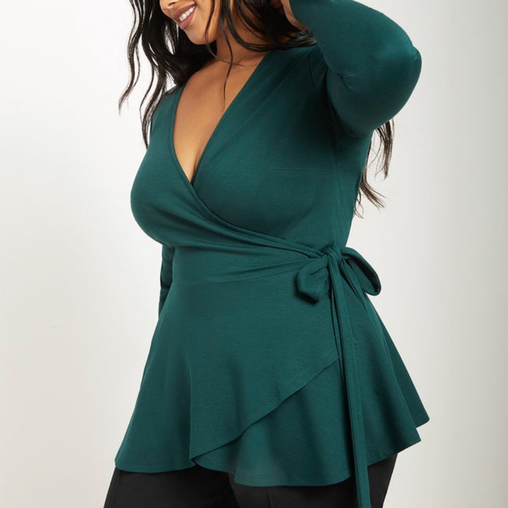 Eloquii Green Wrap Peplum Top - 22 - NWT